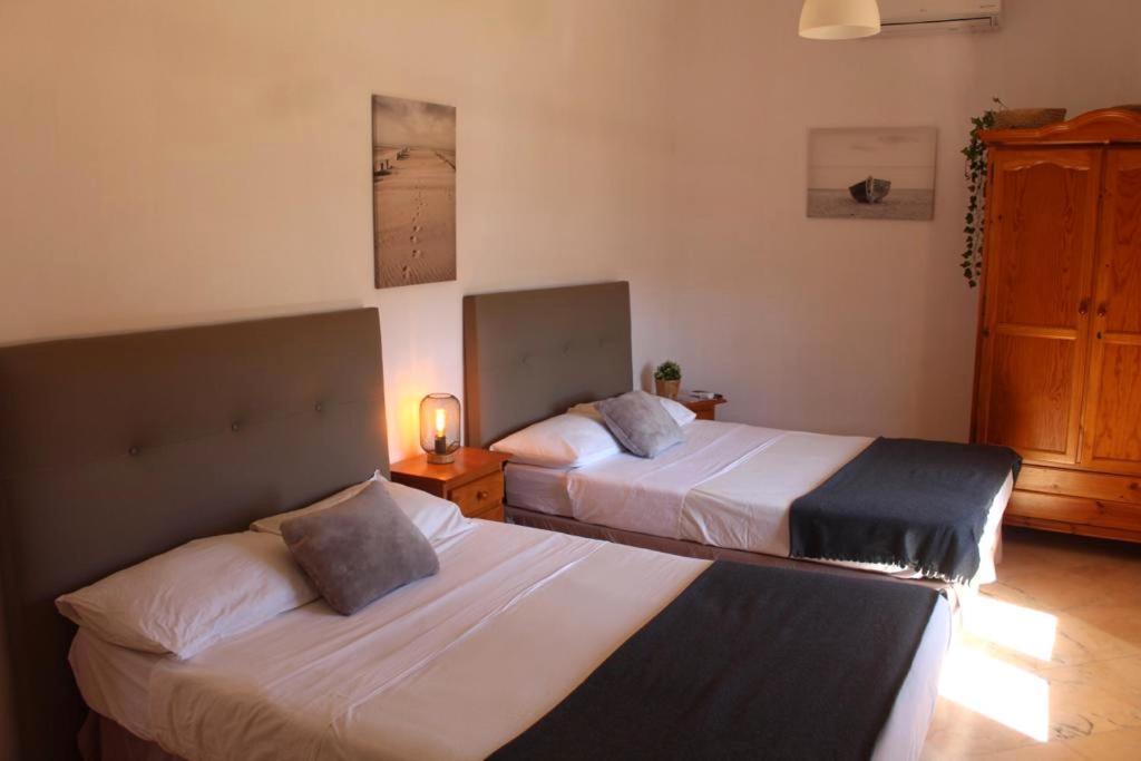 Hotel La Zubia , Granada Exteriör bild