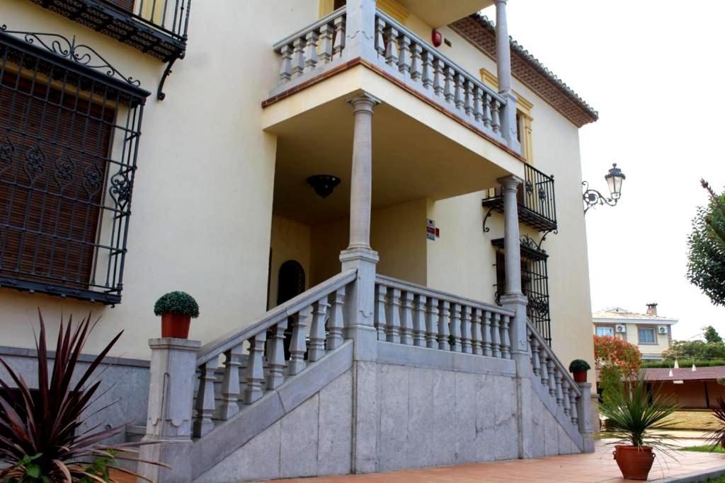 Hotel La Zubia , Granada Exteriör bild