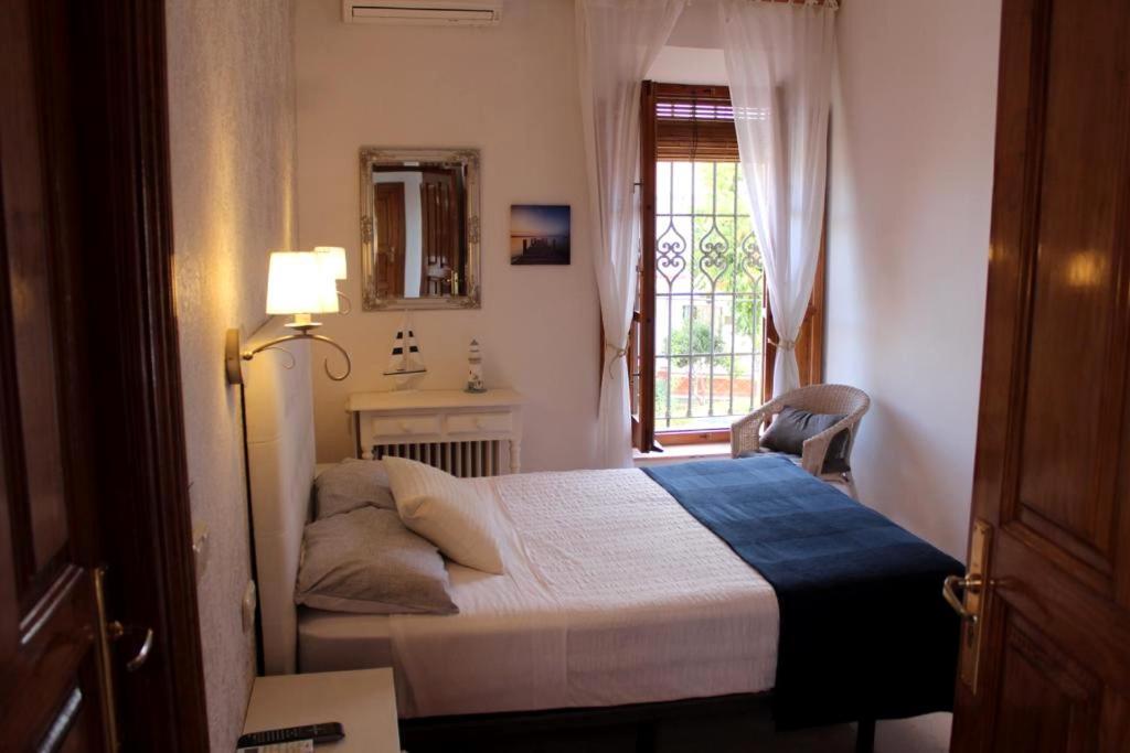Hotel La Zubia , Granada Exteriör bild